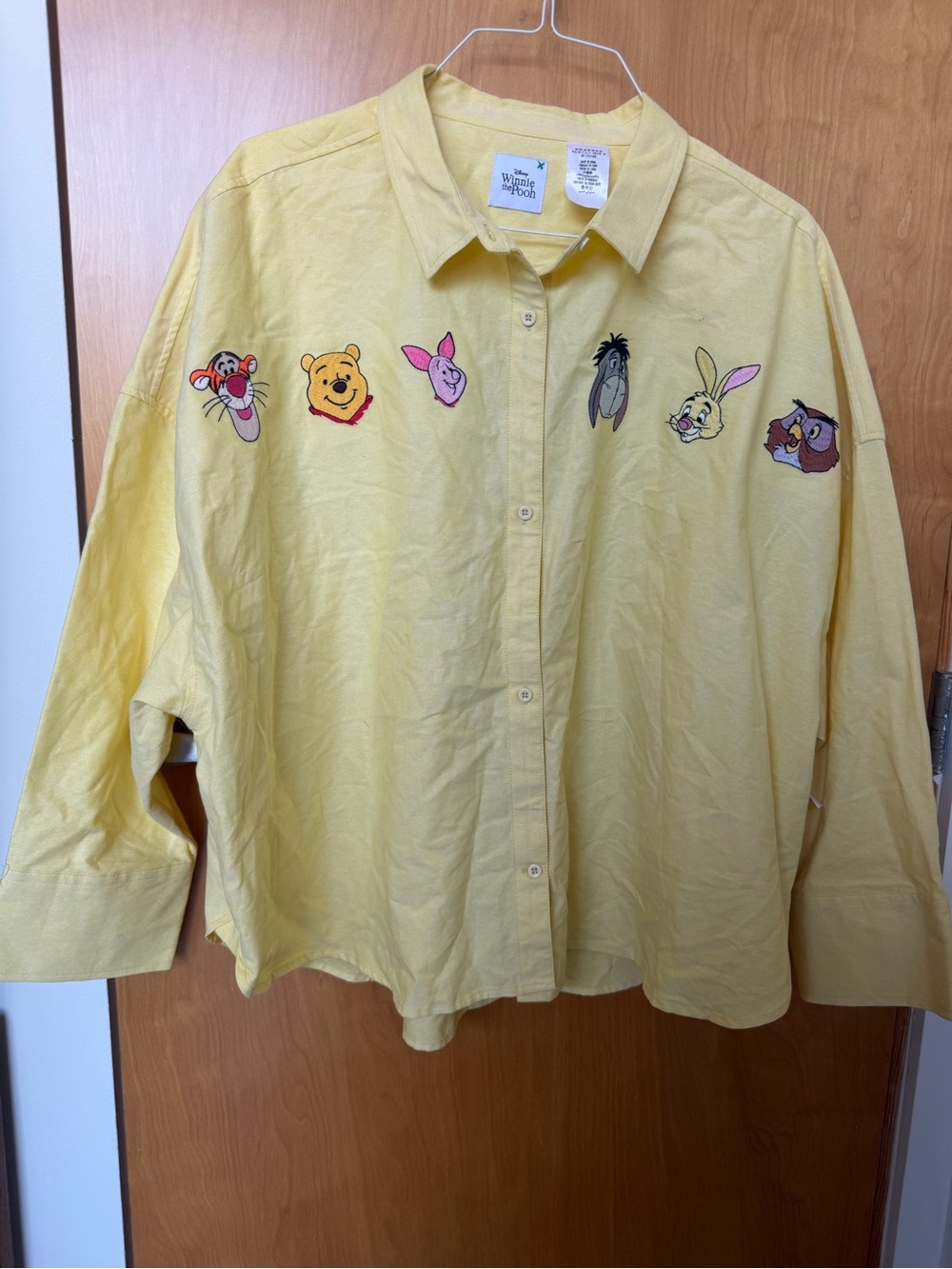 Women’s 3x Winnie the Pooh Yellow Embroidered Button-Up Shirt